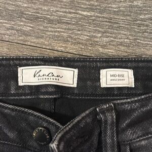 Kancan mid rise ankle skinny style VBK196AT
Cut # 43675
